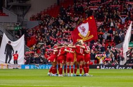 Η γυναικεία ομάδα της Λίβερπουλ σε παιχνίδι στο Άνφιλντ